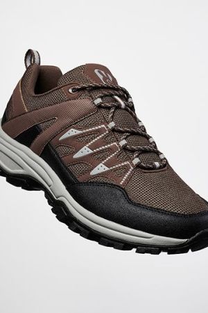 Trekking Shoe Megos